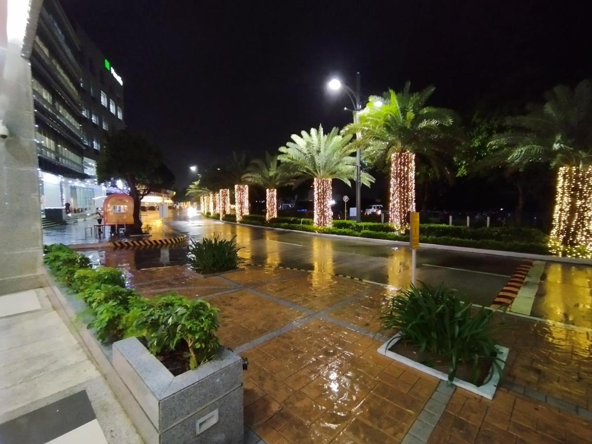 Mactan Newtown Seaview Condo By Fjcivo Lapu-Lapu City Bagian luar foto