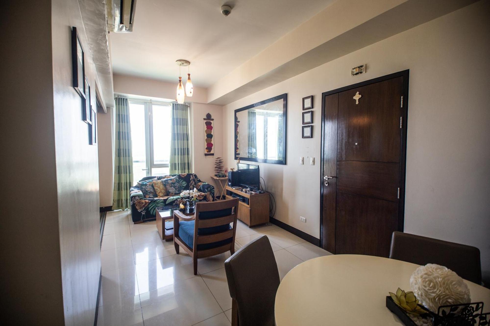 Mactan Newtown Seaview Condo By Fjcivo Lapu-Lapu City Bagian luar foto